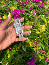 Load image into Gallery viewer, Kaws Keychain